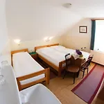 Fruehstueckspension Koelich Casa de hóspedes Klagenfurt am Woerthersee