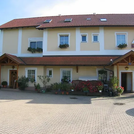 Fruehstueckspension Koelich Guest house Klagenfurt am Woerthersee