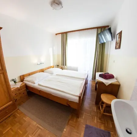 Fruehstueckspension Koelich * 克拉根福