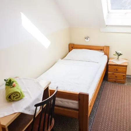 Casa de hóspedes Fruehstueckspension Koelich