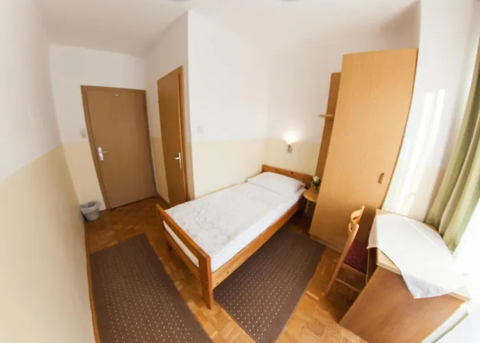 Vendégház Fruehstueckspension Koelich Klagenfurt am Woerthersee